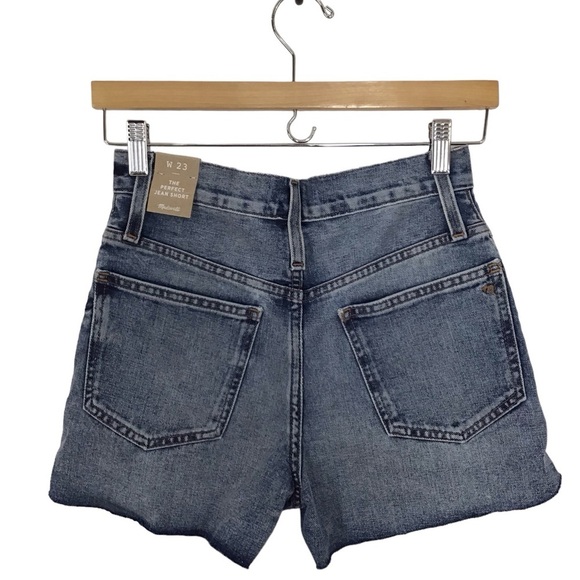 Madewell The Perfect Jean Short NWT - Picture 2 of 7